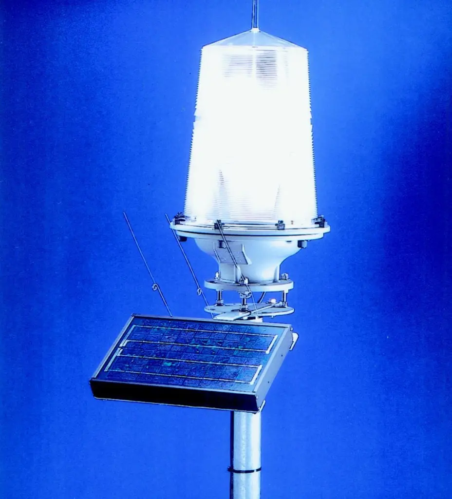 Tideland Signals ML-300 lantern forms part of a range of aids to navigation supplied to West Bay harbour.