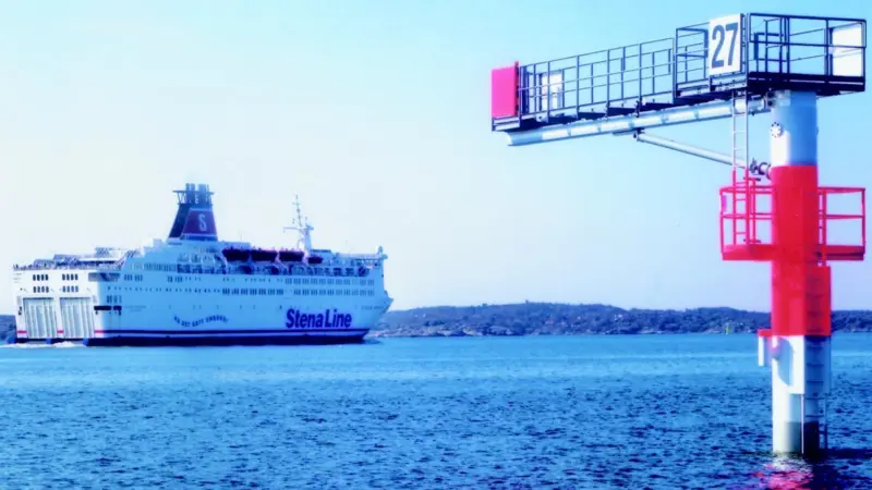 Sunica. plus low maintenance rechargeable nickel-cadmium batteries provide backup power for the 34 new solar powered fairway beacons marking the main access channels approaching the Swedish port of Goteborg.