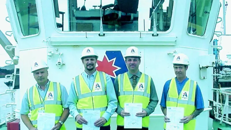 Qualifications in hand for Adsteam Humber crew. From left to right are Geoff Humphreys, Dennis Wright, Scott Ward and Steven Jewitt.