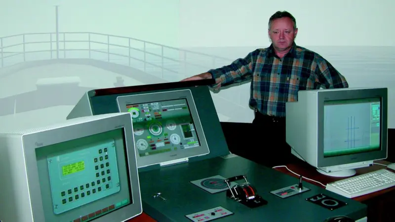 The worlds first Survey Vessel Simulator has been installed in St Petersburg, Russia.