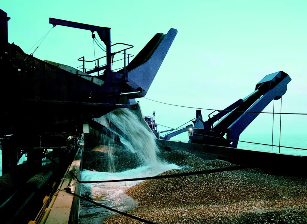 The Outer Bristol Channel could provide a new source of marine aggregates.