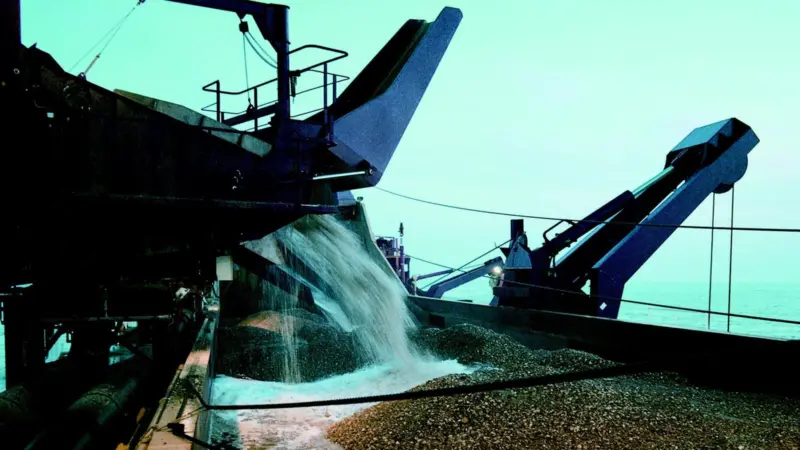 The Outer Bristol Channel could provide a new source of marine aggregates.