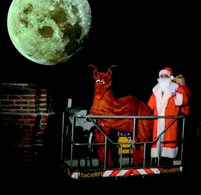 An intrepid paparazzi captures Santa and Rudolph during secret Working at Height Regulations trials.