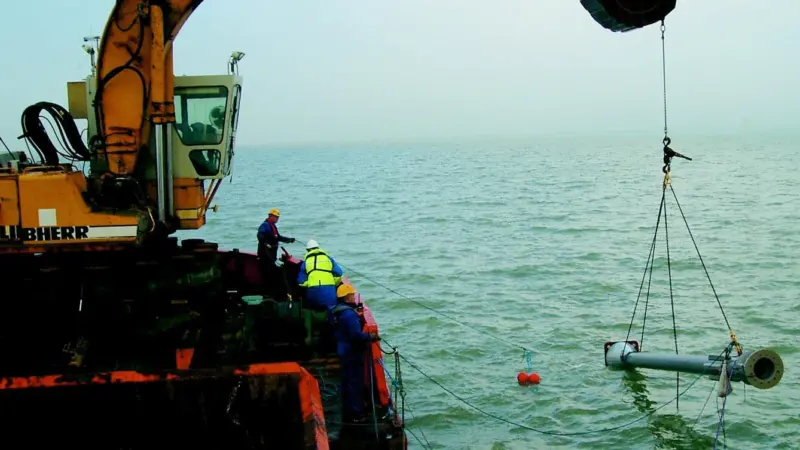 The Danish dredger M/V Margrethe Fighter has been deployed for wind farm installation works at Kentish Flats UK.