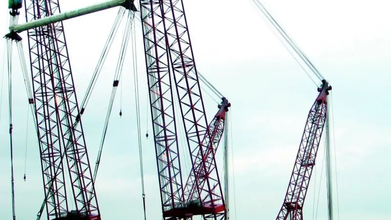 The Rambiz removes the north side span of Montroe New Bridge.