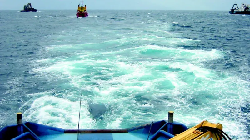 A view from the bridge of Braveheart showing all three vessels in tow astern.