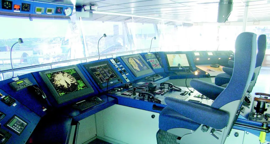 With the Furuno Voyager bridge, the entire bridge system is automatically fully approved as an Integrated Navigation and Track Steering System.