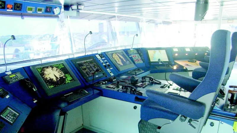 With the Furuno Voyager bridge, the entire bridge system is automatically fully approved as an Integrated Navigation and Track Steering System.