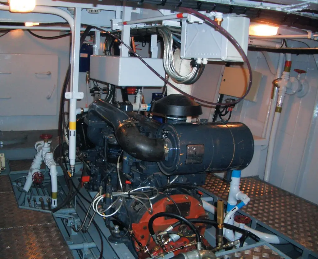 Macduff Diesels Ltd supplied the Mitsubishi 6D16 main engine.