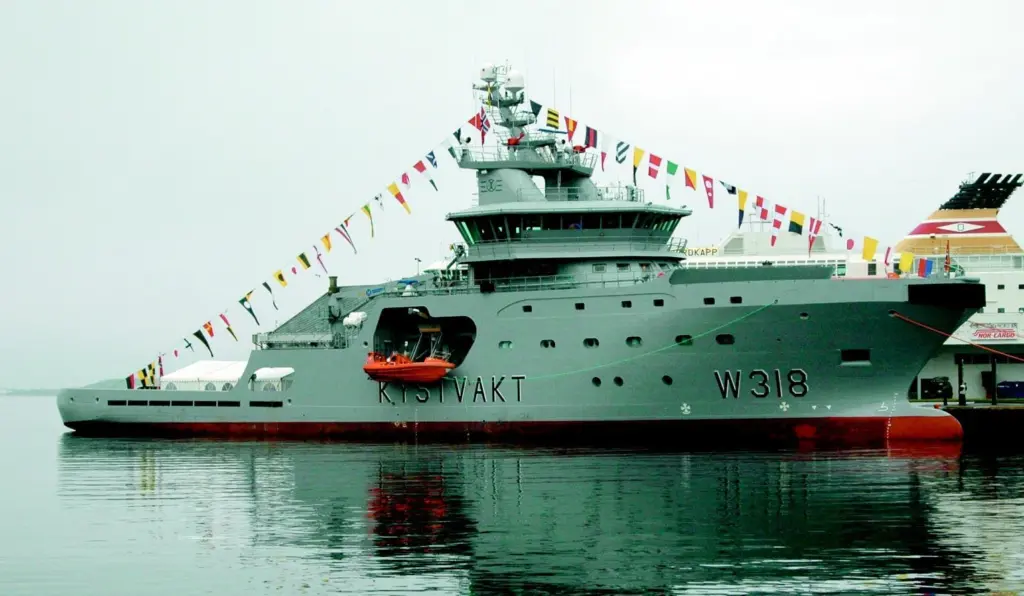 K/V Harstad, a powerful Coastguard tug and patrol vessel has entered service in Norway.