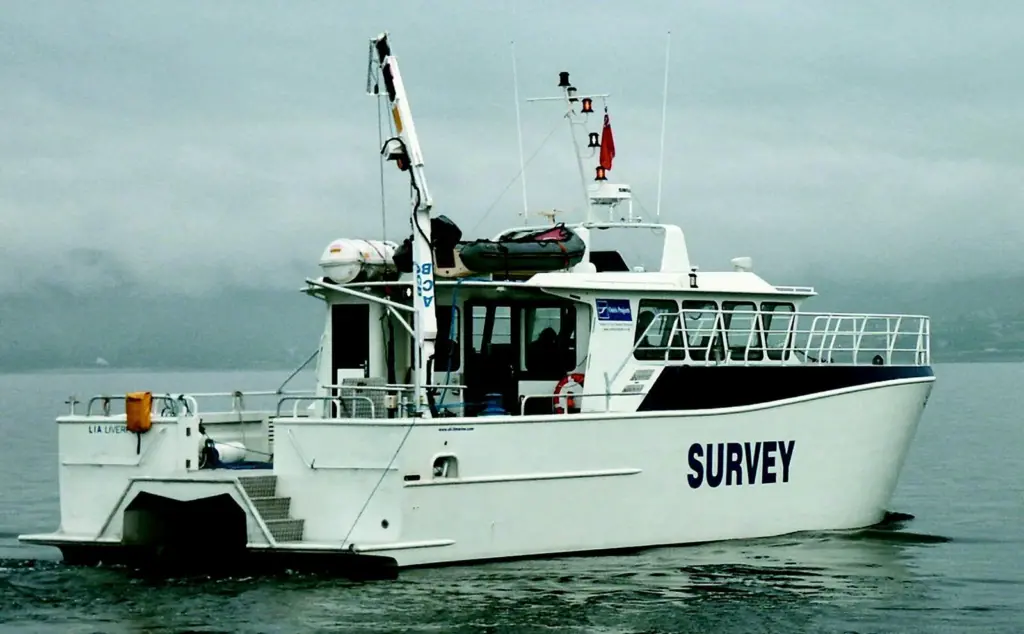 Lia, the 15m hydrographic survey catamaran built by Ali-it Marine for Osiris Propjects, will be on the Seawork 2005 pontoon.