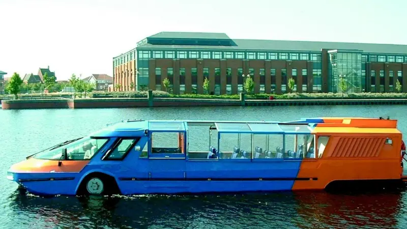 ACentax CX-16VFA coupling solved noise and vibration problems on the Roylecraft Amphibious Jet Bus.
