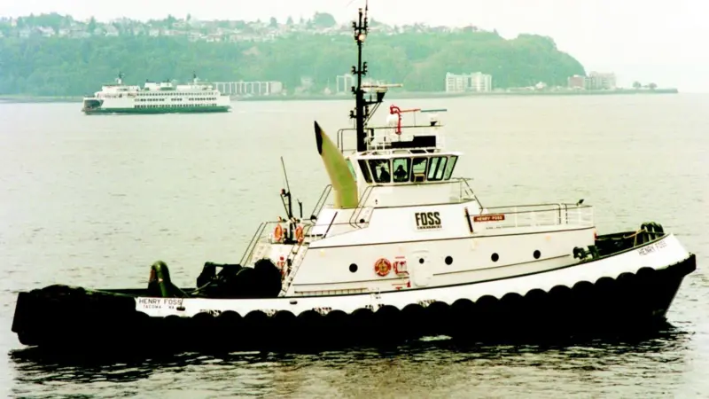 Henry Foss is one of two Voith tractors to be dramatically modernised by Foss.