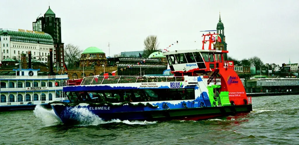 Elbmeile is the seventh Type 2000 ferry for Hamburgs HADAG and the fifth built by SSB.