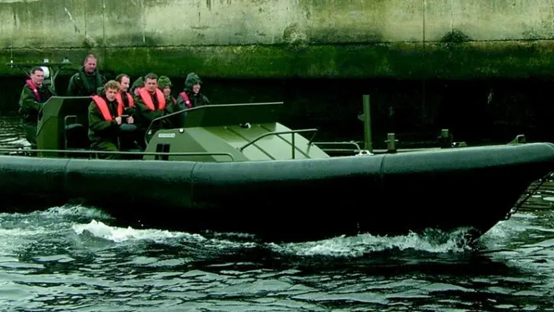 Another group of thrill seekers leave the Seawork 2005 pontoon on board Holyhead Marine Services prototype Offshore Raiding Craft.