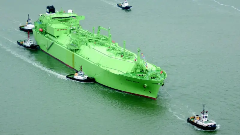 Tugs from Adsteam attend the first LNG ship arriving at a new berth in the Medway for 20 years.