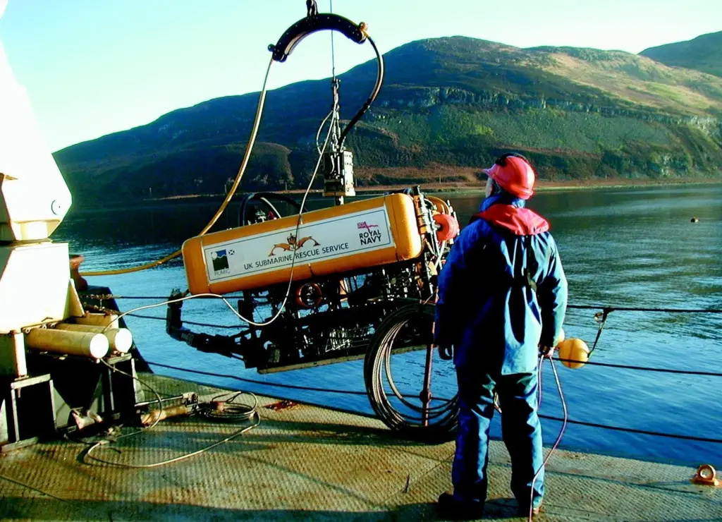 The Scorpio 45 cut through cables holding the Russian mini-sub and its crew on the sea floor.