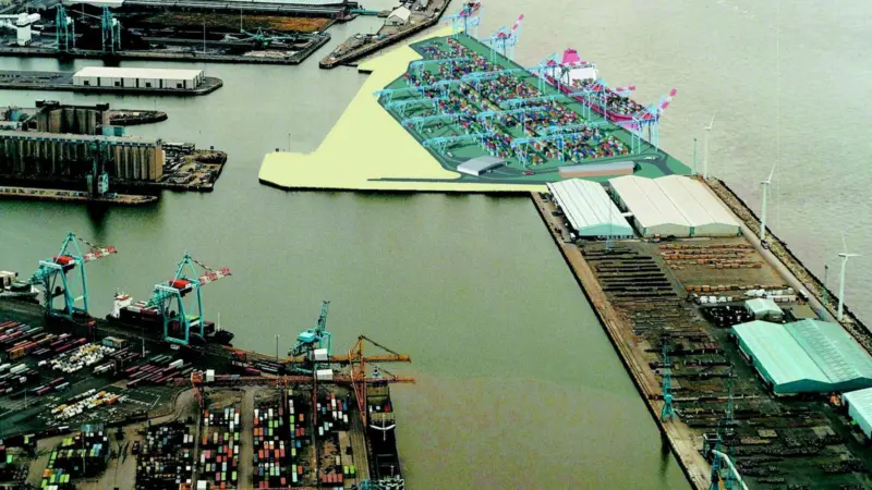 A computer generated image of Liverpools proposed new post-Panamax container terminal.