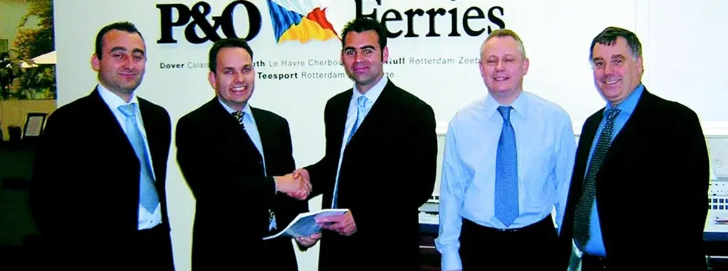 Managers from P&O Ferries and Marine Software Ltd conclude the deal.