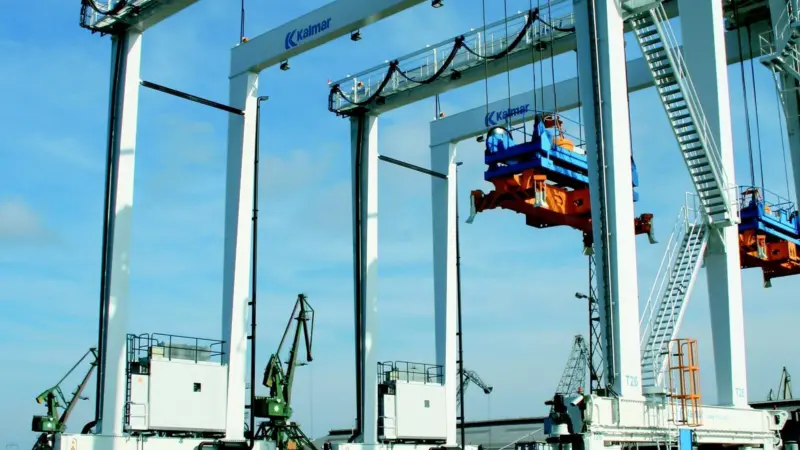 Muuga Container Terminal will incorporate Kalmars Shuttle Carrier(r) in its new container terminal expansion to be built this winter.