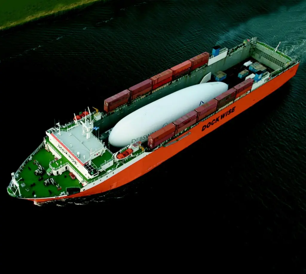 The Enterprise leaves Amsterdam sailing for Kaapstad in South Africa with Dockwise lightest ever load.