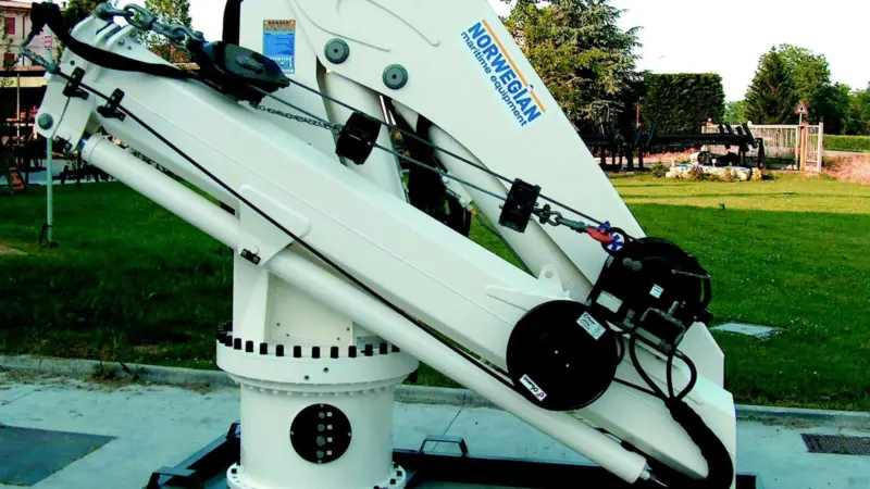 NME is supplying 10 of these cranes to the Sczecin Ship Repair Yard Gryfia SA in Poland.