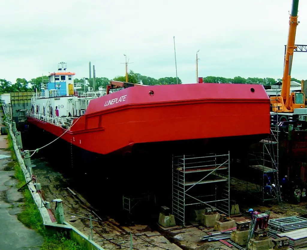 Luneplate will be deployed in the Weser Estuary, where increasing ship traffic heightens the possibility of pollution incidents.