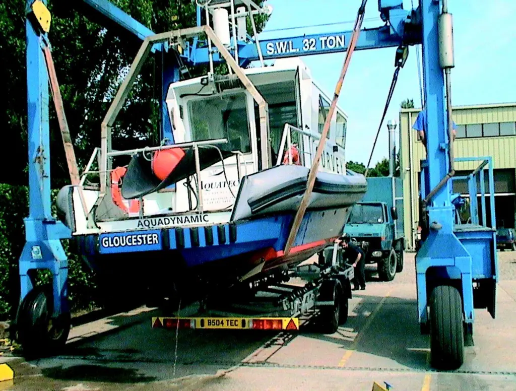 Gloucester UK based Aquadynamic can be towed for rapid mobilisation to any convenient launch site.