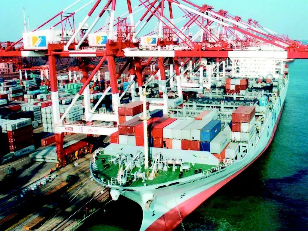 P&O Ports assets such as the Qingdao Qaiwan Container Terminal in China are highly prized by both PSA and DP World.