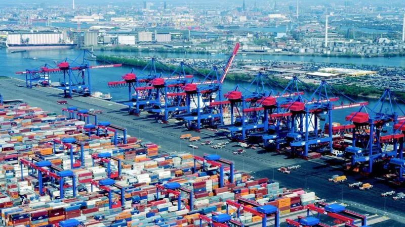 System optimisation will boost capacity at the Port of Hamburgs Container Terminal Altenwerder by some 50% to 3m TEU.