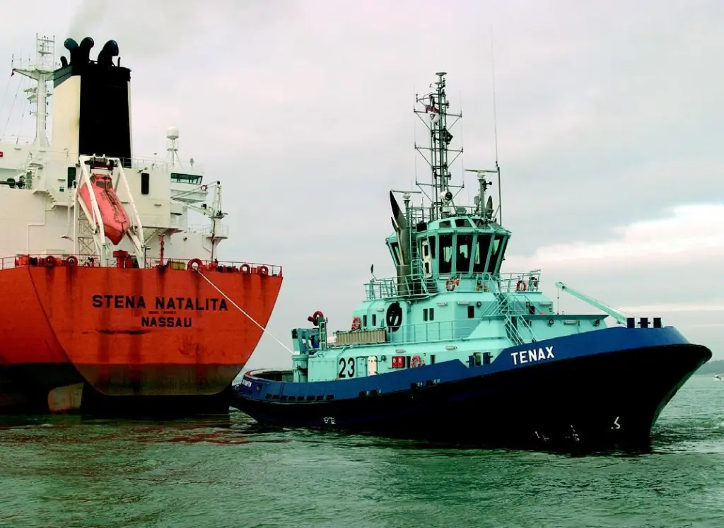 The new escort tug Tenax is now operating at Fawley.