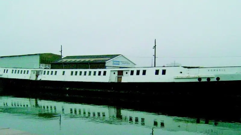 Northern Irelands Department for Social Development has issued a tender for bringing S/S Nomadic home to Belfast.