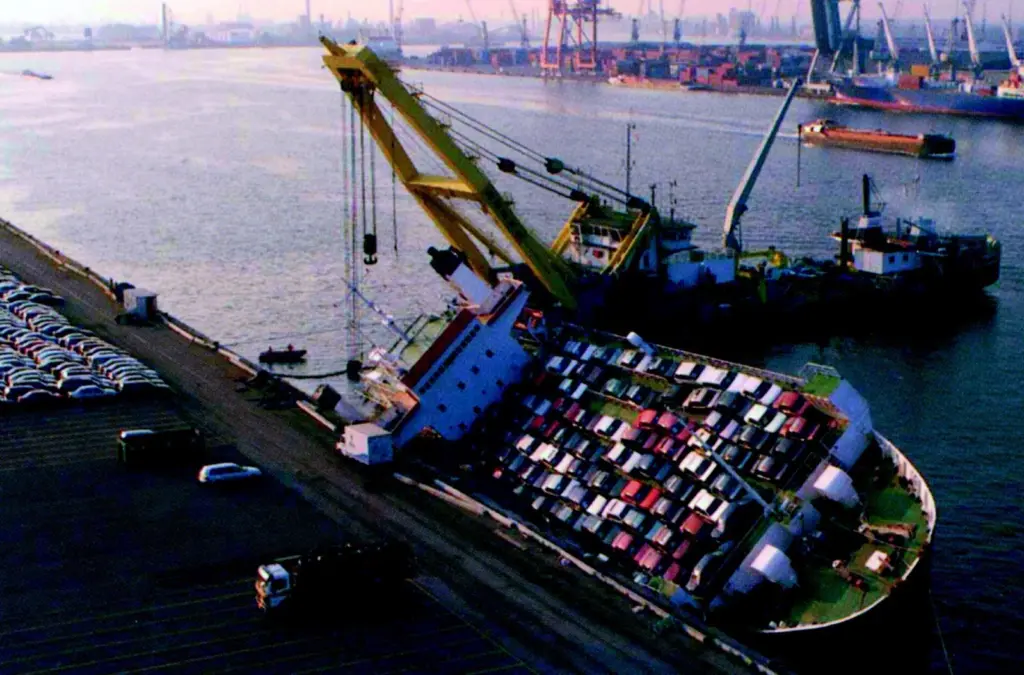 The Salvage Association is moving into port and terminal risk assessment.