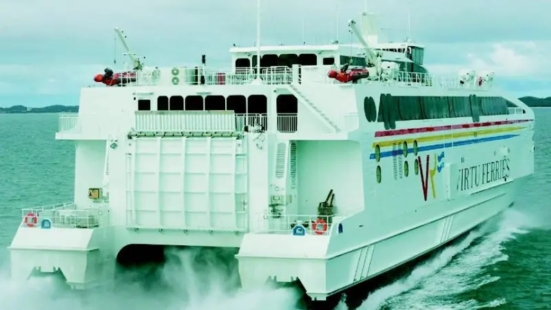 Maria Dolores is thought to have the first sextuple waterjet installation in a fast ferry.