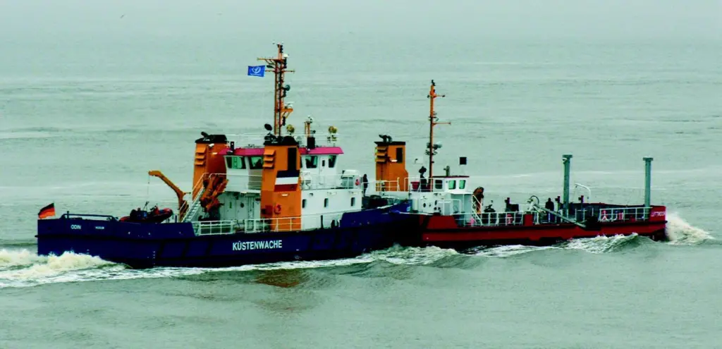 The novel new environmental service ship combination from Fassmer Werft.