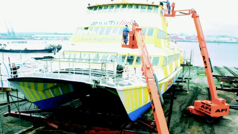 Muhlhan Surface Protection Ltd used boom lifts from the AFI fleet to work on Wightlinks passenger catamaran.