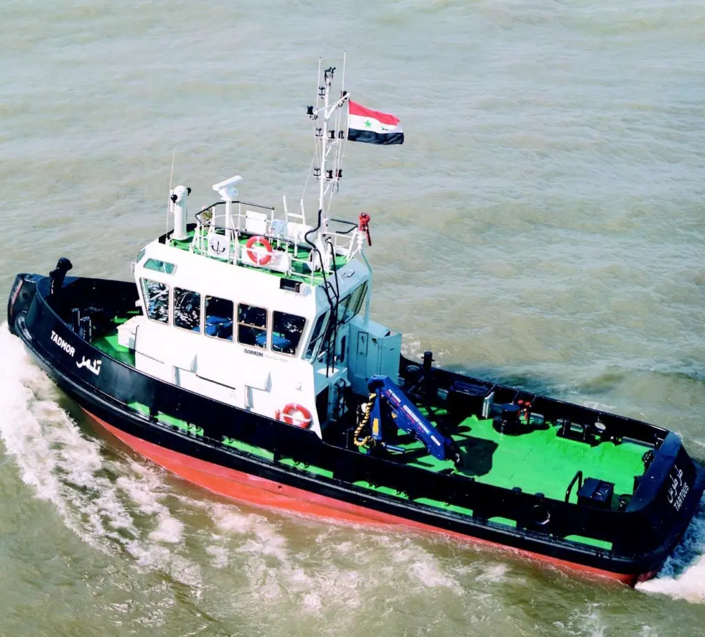 Tadmor, pictured, is a Damen Stan Tug 1906 similar to the new boat for Plantain UK Ltd which will visit Seawork 2006 on its delivery voyage.
