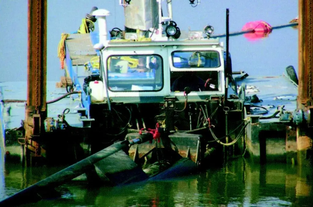 Eco Dredging has been working in the French port of Boulogne-sur-Mer.