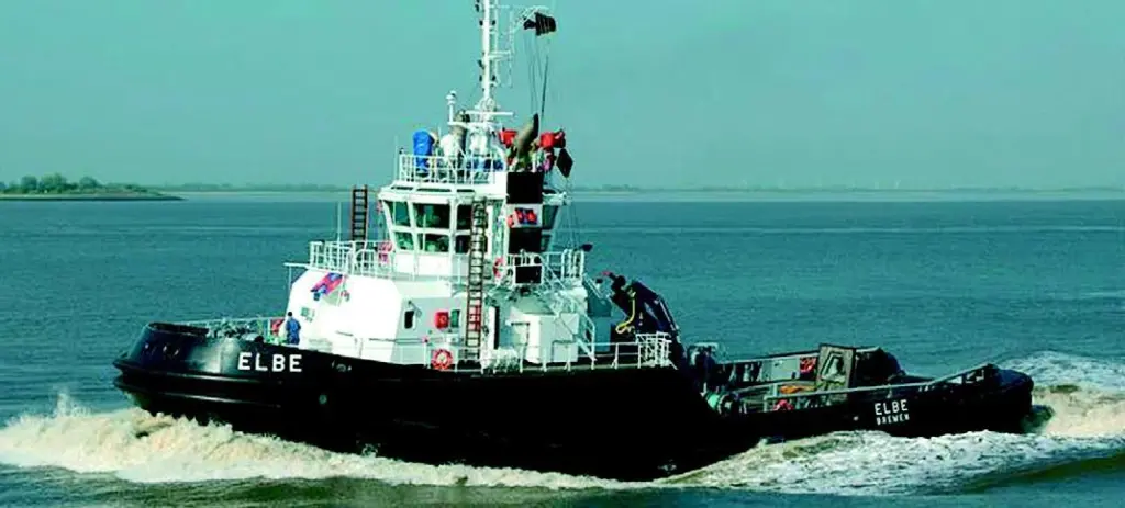 Elbe is one of a pair of powerful Voith tractors for URAG in Bremerhaven.