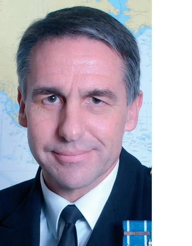 00_39660_Rear_Admiral_Ian_Montcreiff