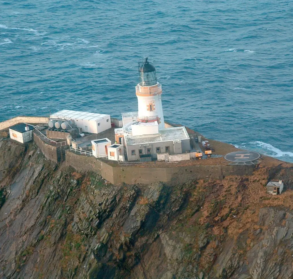 00_40419_Muckle_Flugga