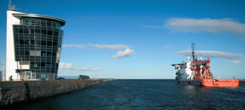 00_40560_The_new_Marine_Operations_Centre