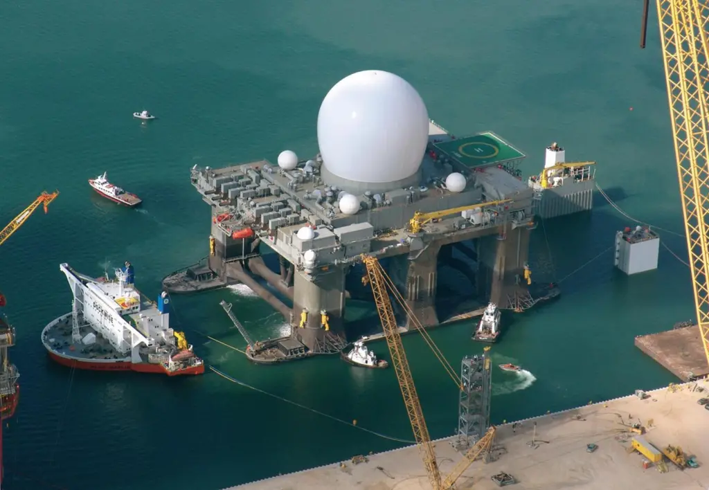 00_39057_The_Incumbent_dockwise