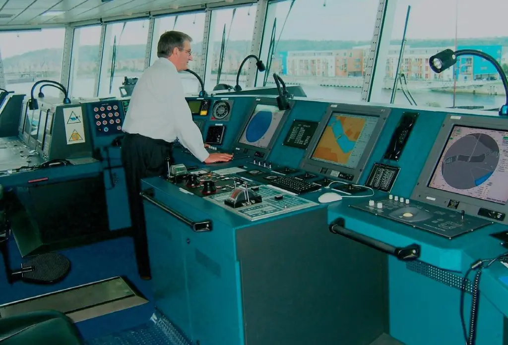 00_39617_ECDIS