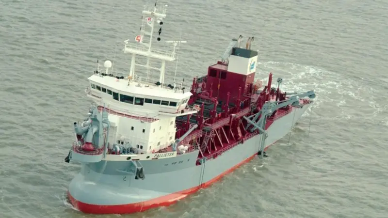 Dredging International will use the dredger Pallieter for the Al Marjan project