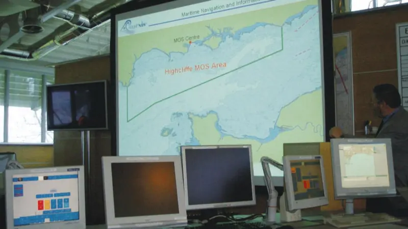 00_40565_MAR_NavComms_Kongsberg