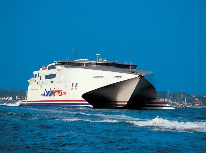 00_38528_APR_Ferries_Kort