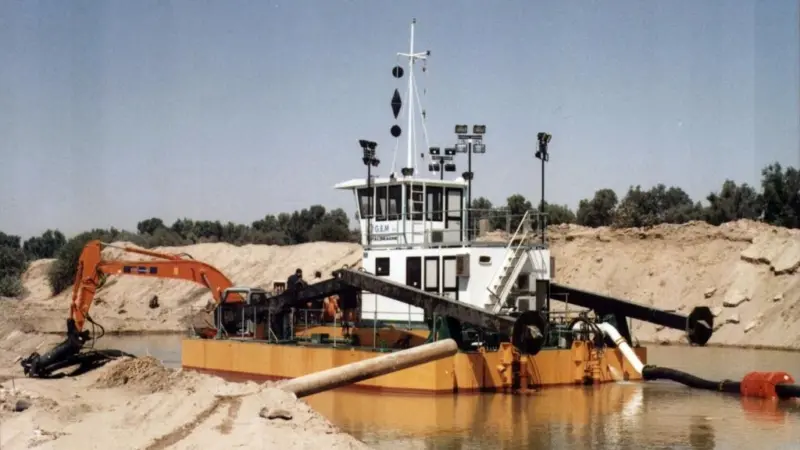 00_39468_JUNE_Dredging_Italy