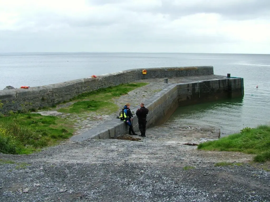 00_40014_PHMC_Ireland