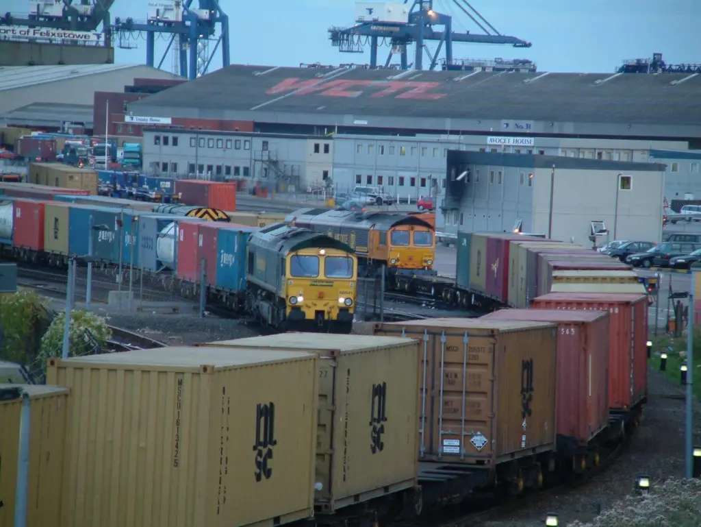 00_42720_News_UKPorts